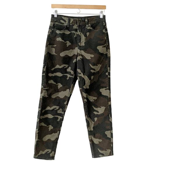 American Eagle Outfitters Camo Corduroy Mom Jeans High Rise  90's Vibes Pants 4 - Picture 1 of 8
